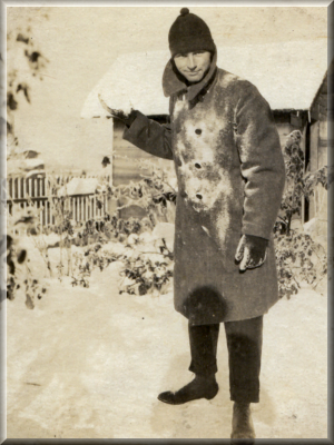 Fun in the Snow, Harry Girt taking aim and Joe Church